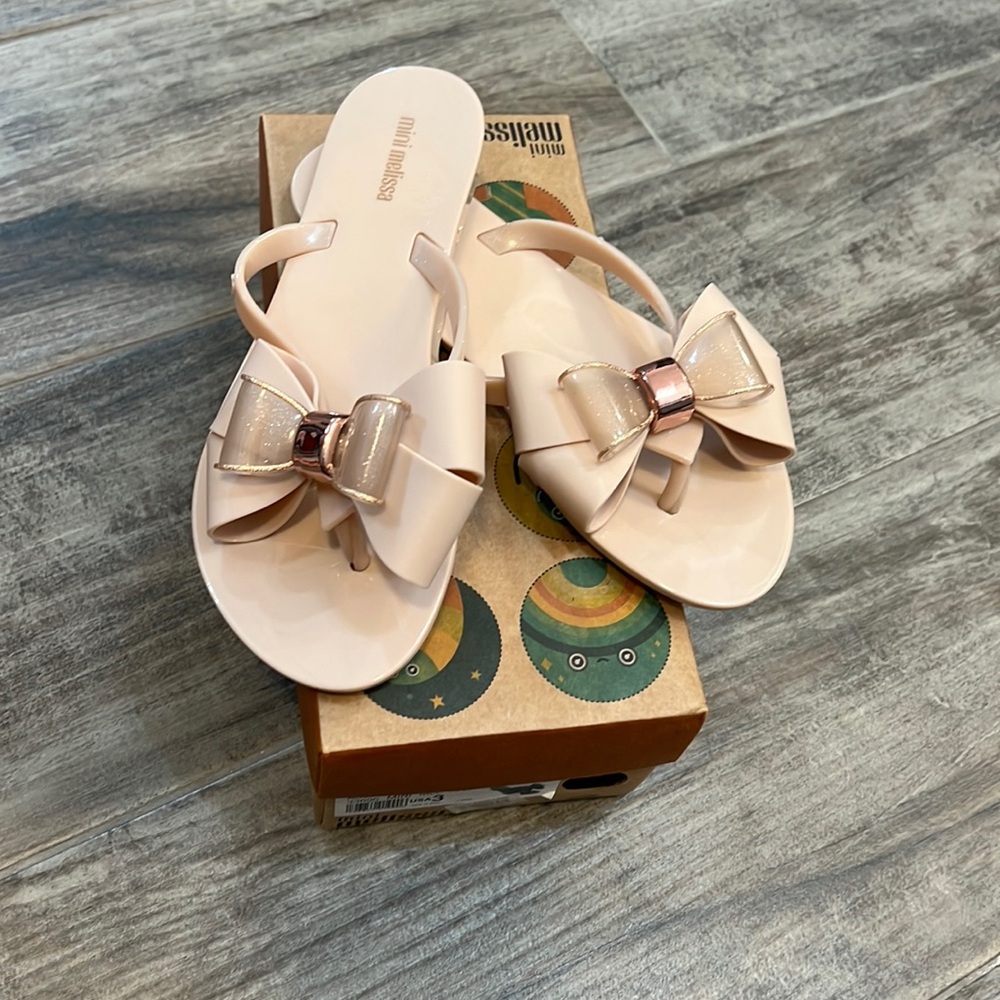 Adorable NEW Mini Melissa Sandals